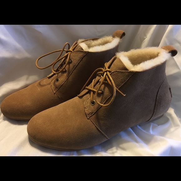 UGG Shoes - Ugg Boots -Women’s  Size 7